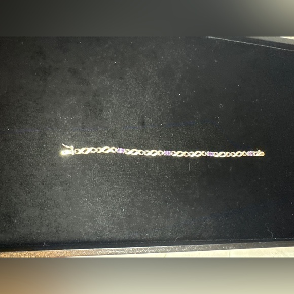 Sterling Silver & Amethyst Infinity Link Bracelet – 7.5” - Picture 4 of 5